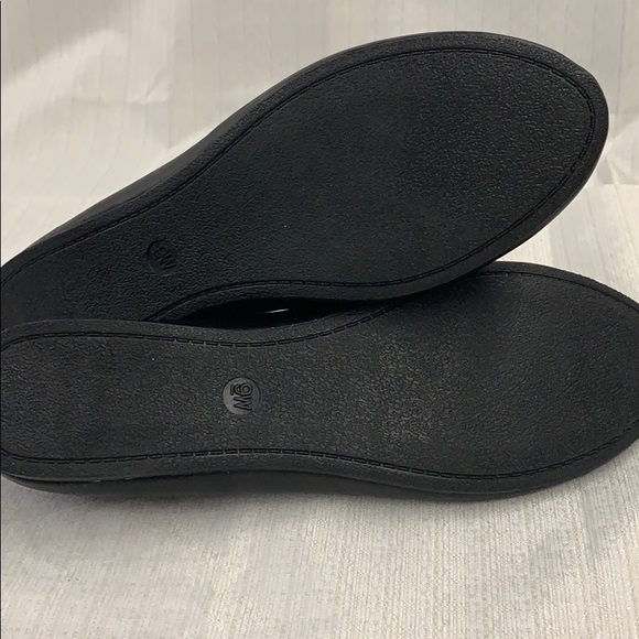 Universal Thread Black Memory Foam Everly Flats - Picture 5 of 7